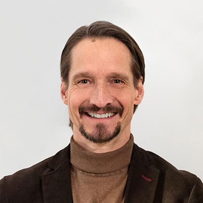 Portrait of Harald Maier, Menschen für Menschen